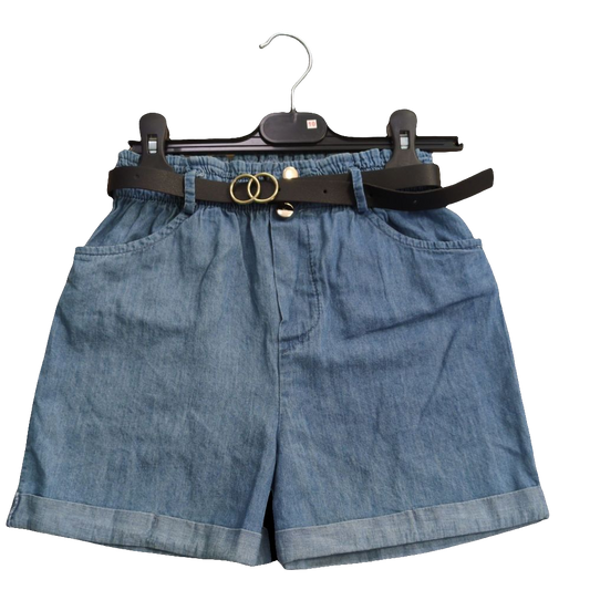 SHORT AVEC CEINTURE